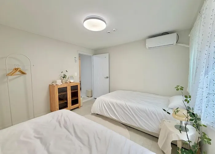 Apartment The Nest Mangwon Seoul