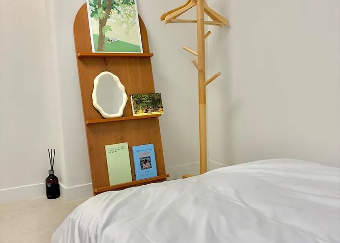 The Nest Mangwon Apartment *
